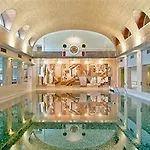 Warmbaderhof מלון וילאך