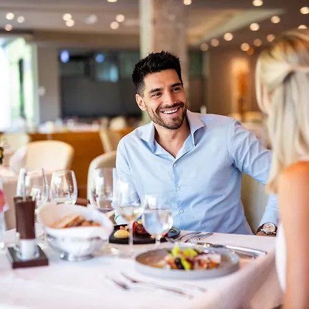 Warmbaderhof 5* 빌라흐