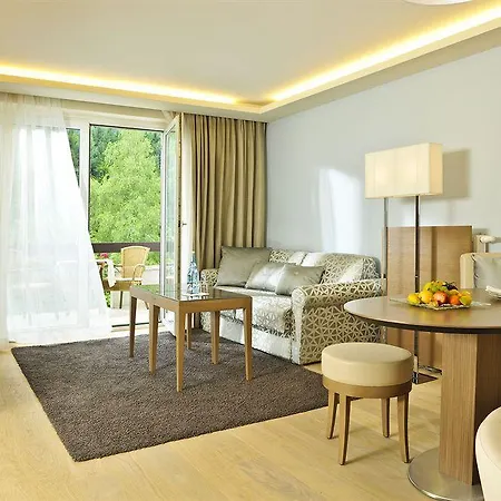 Hotel Warmbaderhof